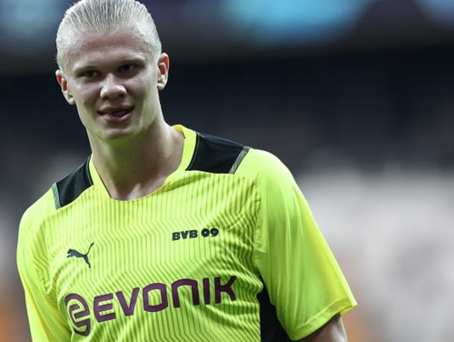 48支球队的世界杯，总感觉有点把大象装进冰箱里的意思。