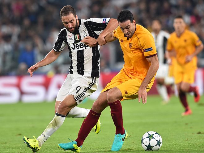 利物浦新赛季球衣号码确认：维尔茨7号，埃基蒂克22号，弗林蓬30号