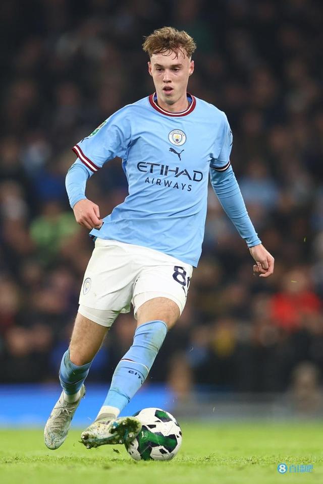 法比奥不该金靴！水分大，中超规则有瑕疵，4项数据，瓦卡才是金靴