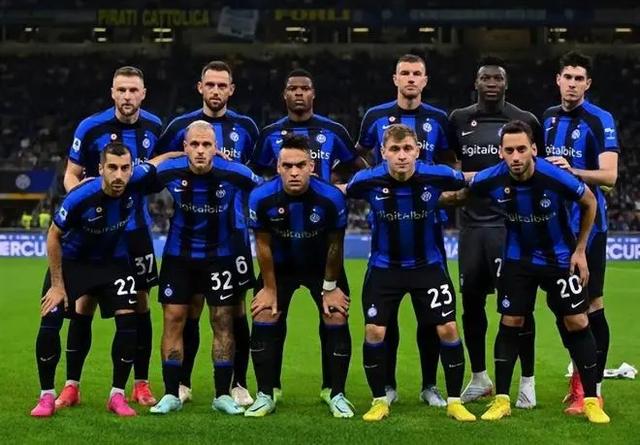 球员被球迷喊“去找个班上”，加图索：坦白地说这让我很难受