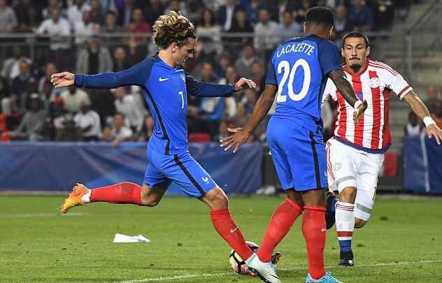 西甲半场：博耶点射破门，阿拉维斯暂1-0皇家社会