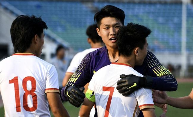 球星连续制造杀伤，把对手打崩