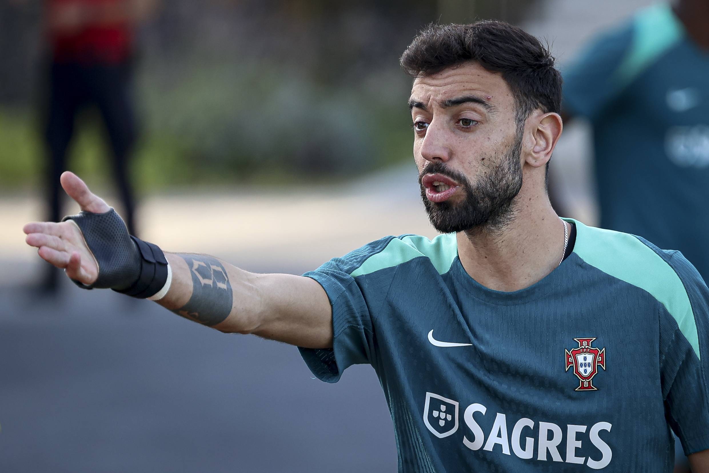 埃孔：尼日利亚足协结清欠款，全队团结一心备战比赛