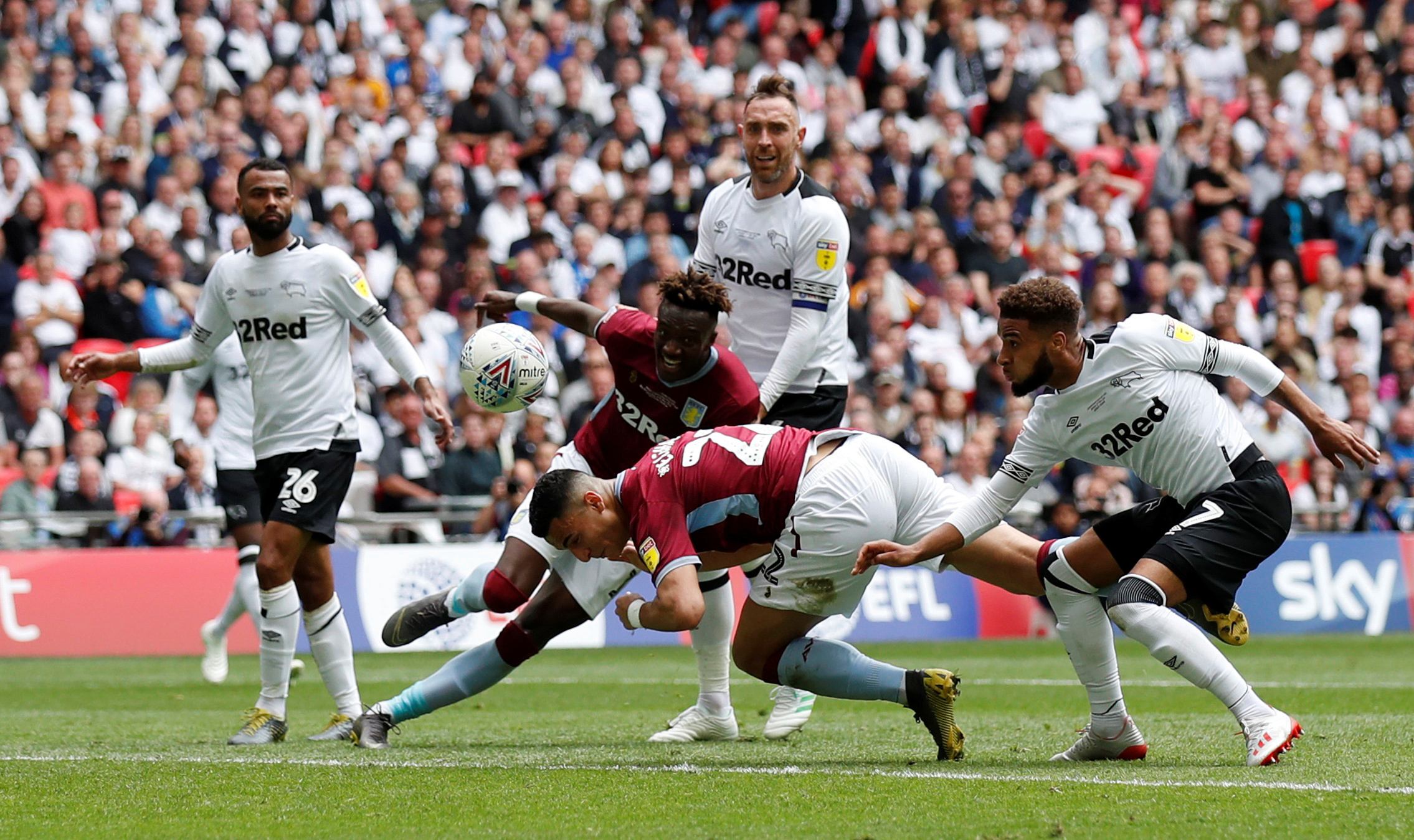 回购价2300万欧，记者：国米预计会在明夏买回小斯坦科维奇