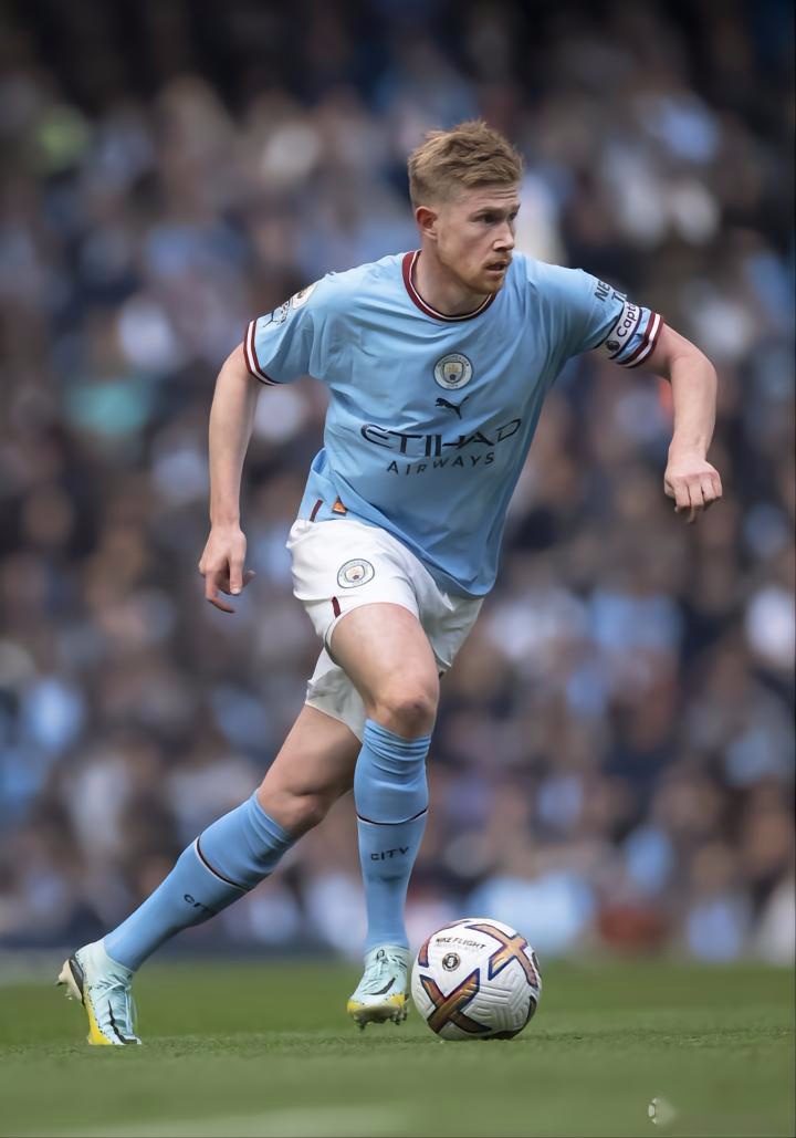 卡马万加在圣马梅斯受伤：皇家马德里的胜利与隐忧