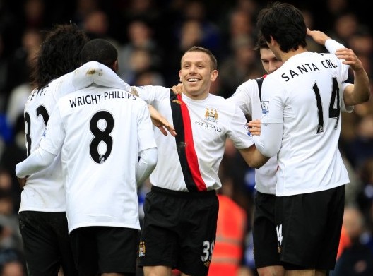 奥斯卡庆祝海港夺冠：我们是冠军！祝贺我的队友、朋友和球迷