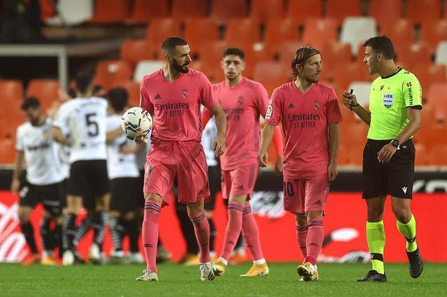 莫雷托：斯帕莱蒂很欣赏弗拉泰西，但国米和尤文之间没谈判